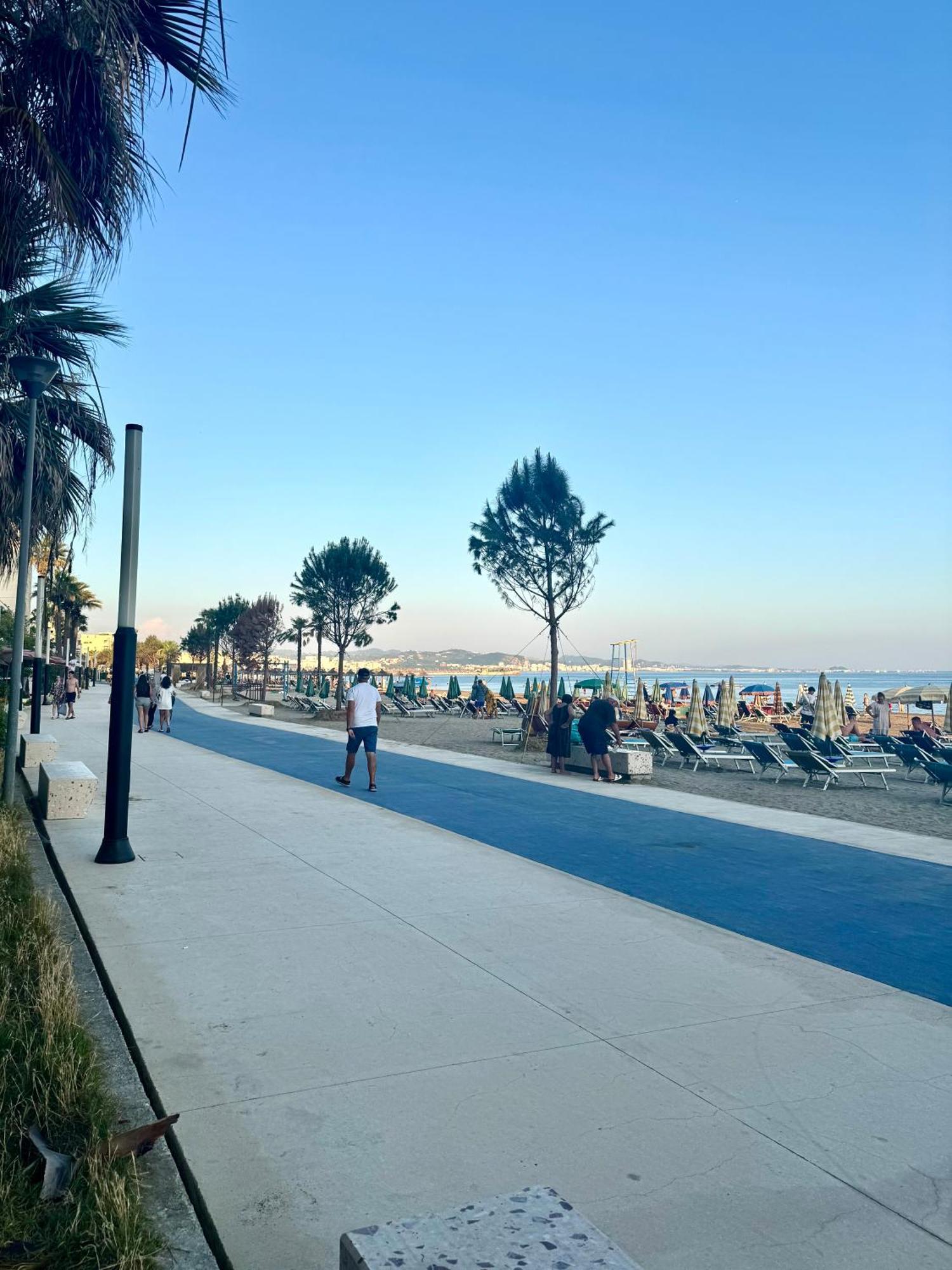 Appartamento Redi's Seaside With Parking